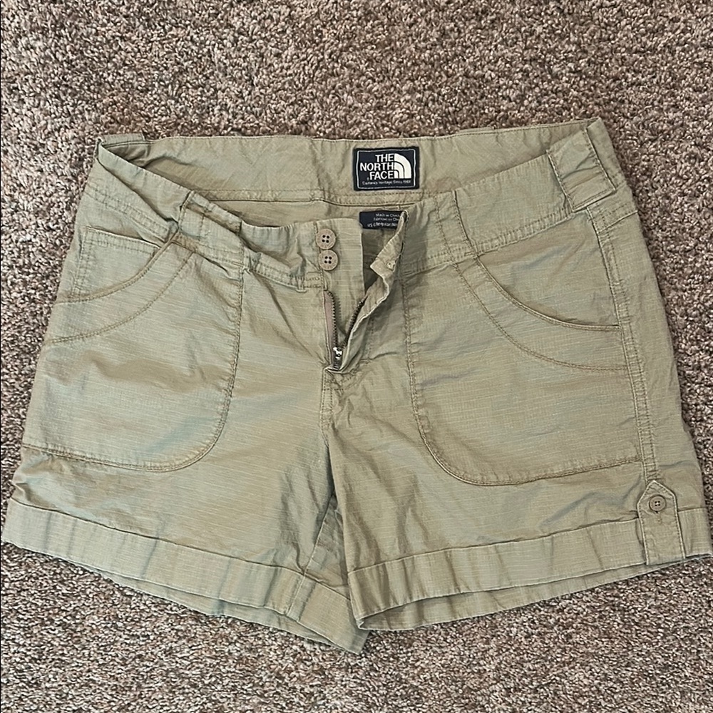 The North Face Green Cargo Shorts Outdoor Essential - Picture 1 of 4